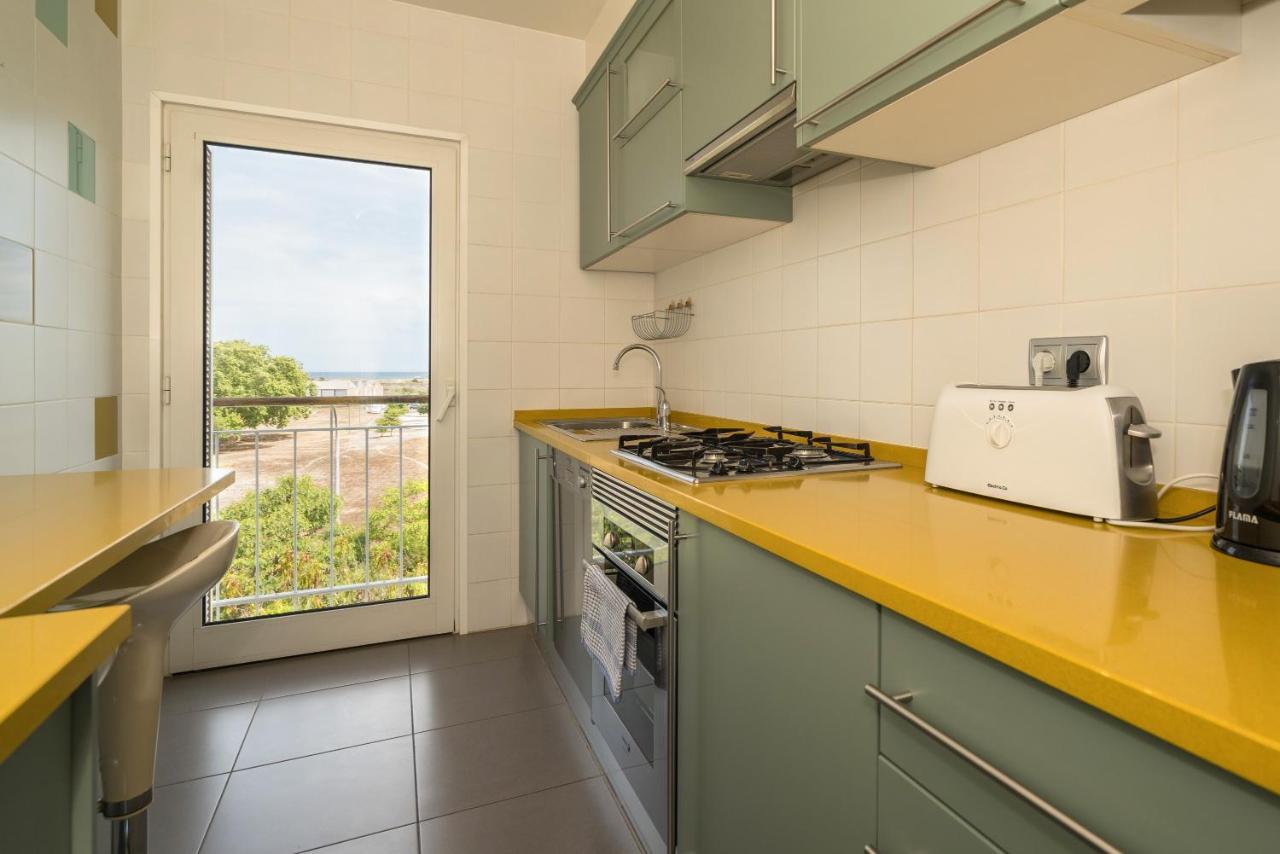 Stunning 2-Bed Penthouse In Lagos 250M From Beach Exterior photo