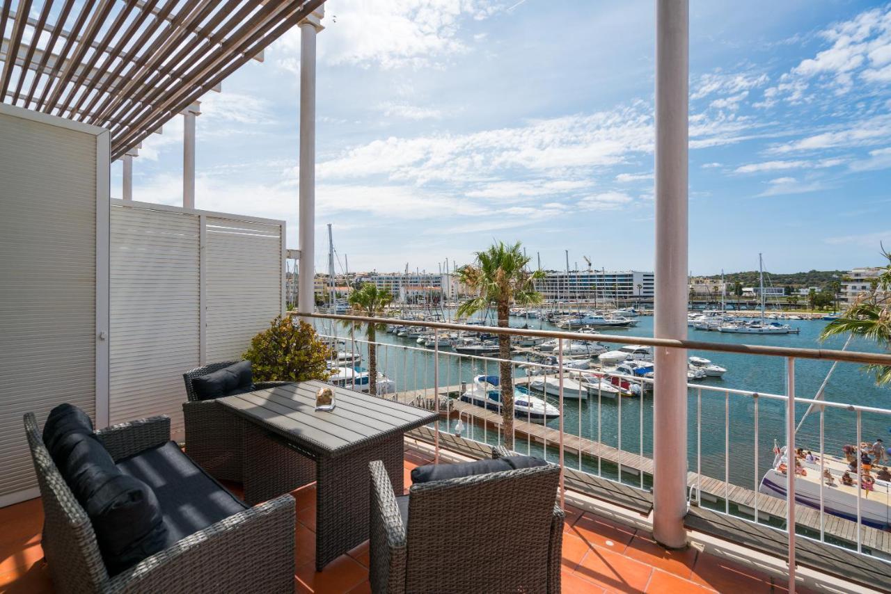 Stunning 2-Bed Penthouse In Lagos 250M From Beach Exterior photo